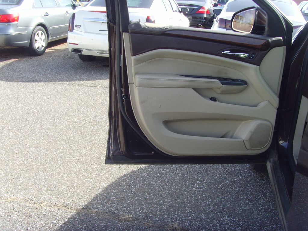 2015 Cadillac SRX Image 10