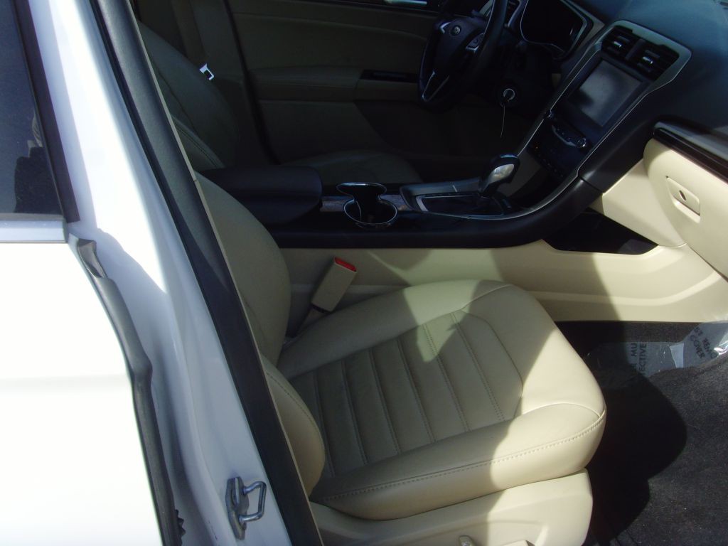 2014 Ford Fusion Image 8