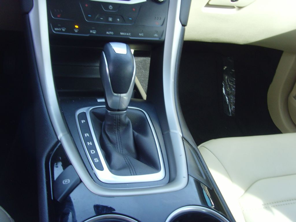 2014 Ford Fusion Image 19