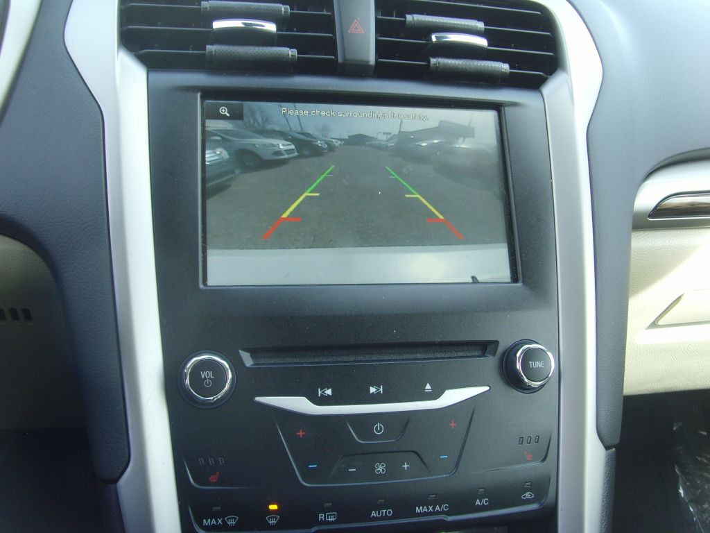 2014 Ford Fusion Image 20