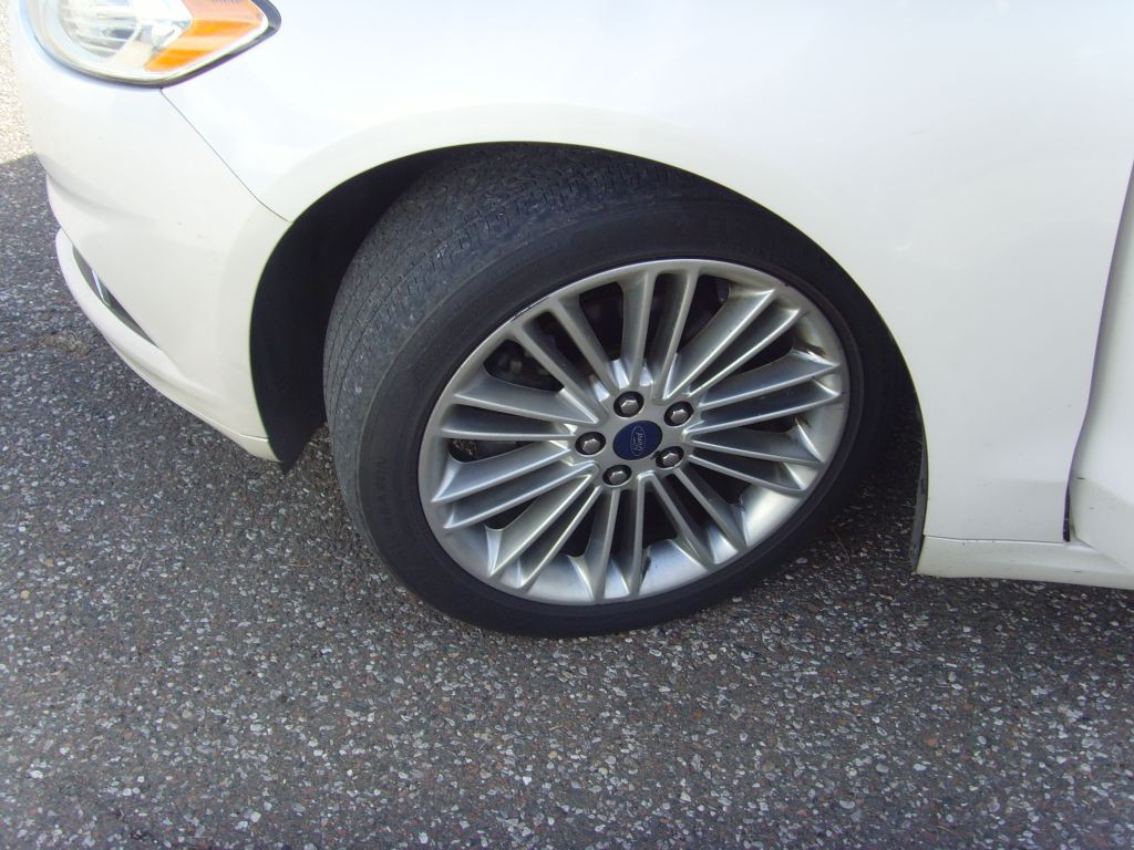 2014 Ford Fusion Image 21