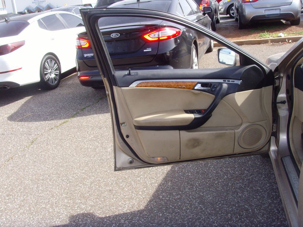 2004 Acura TL Image 11