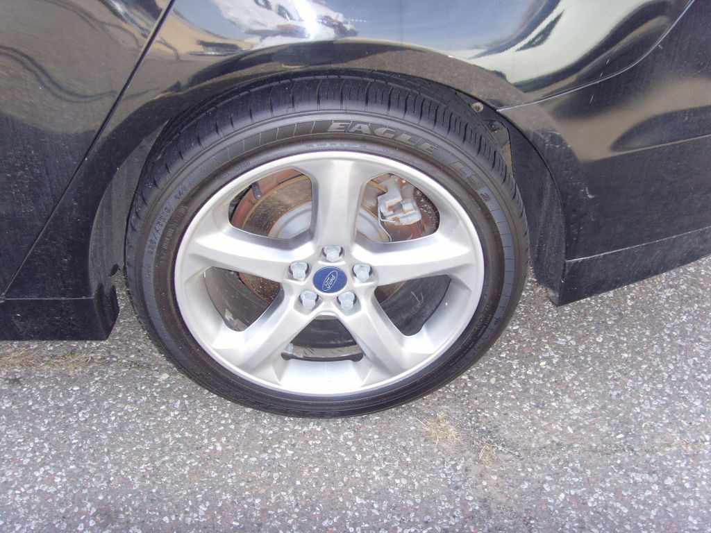 2016 Ford Fusion Image 18