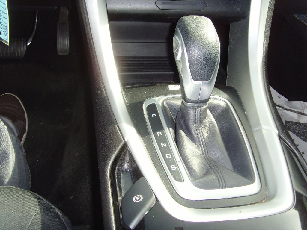 2016 Ford Fusion Image 23