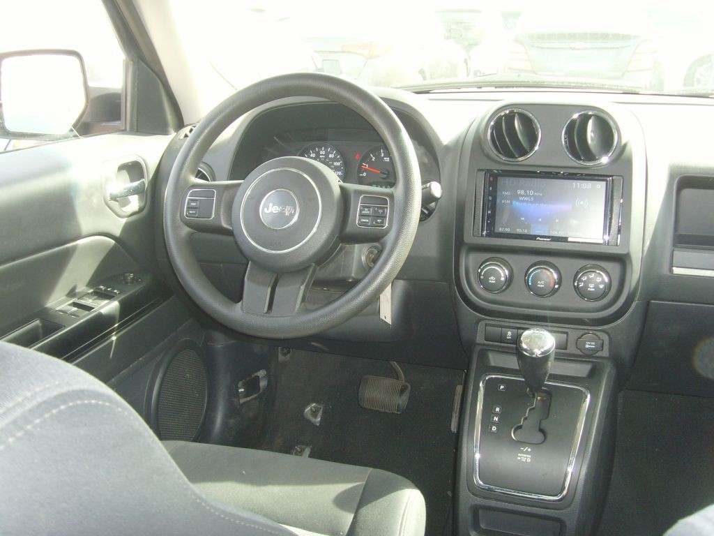 2012 Jeep Patriot Image 13