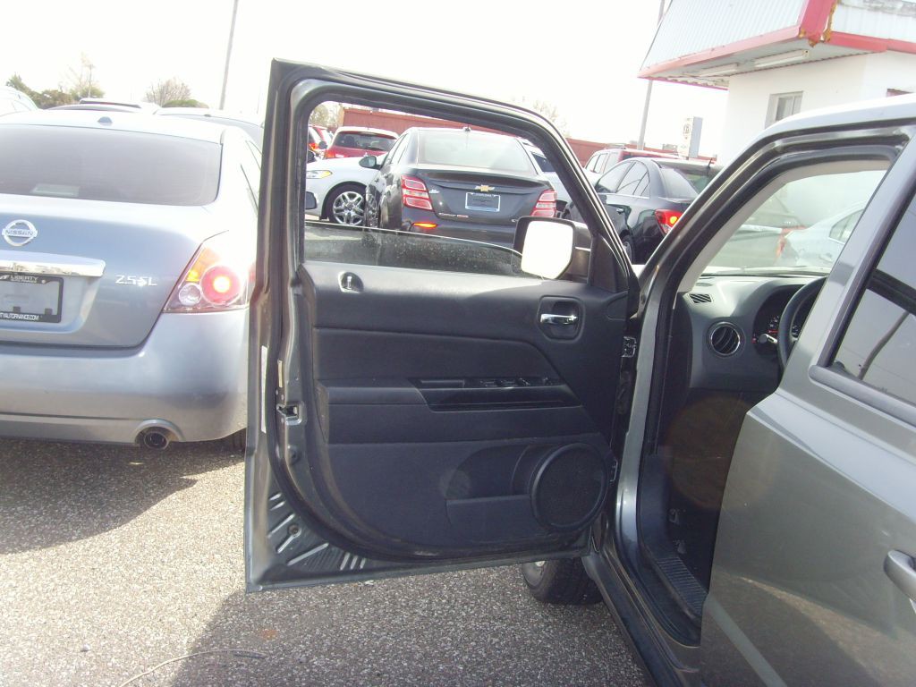 2012 Jeep Patriot Image 15