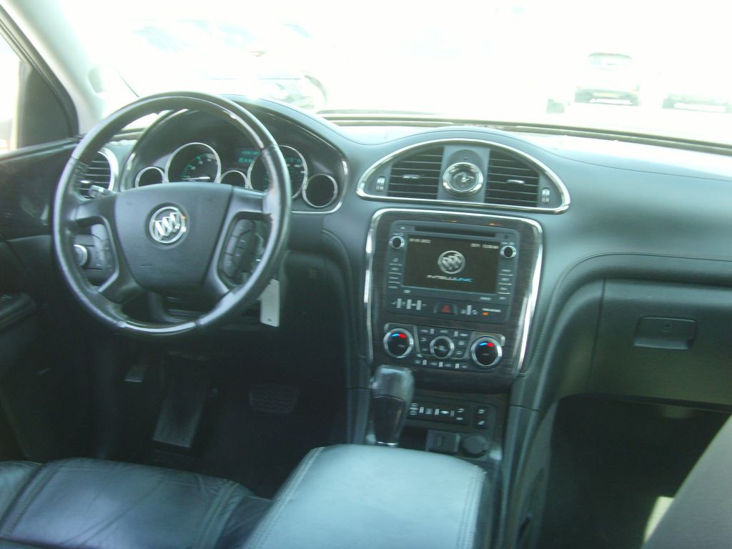 2015 Buick Enclave Image 16