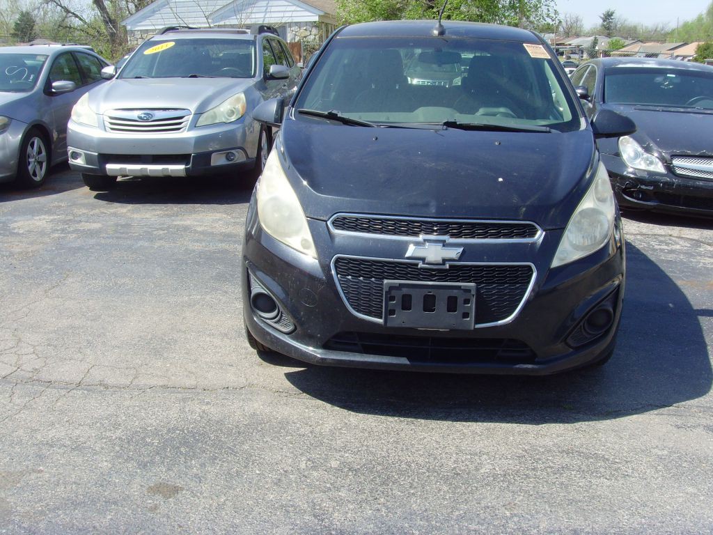2013 Chevrolet Spark Image 2