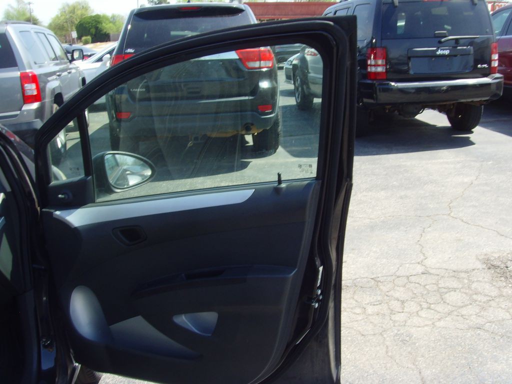 2013 Chevrolet Spark Image 9