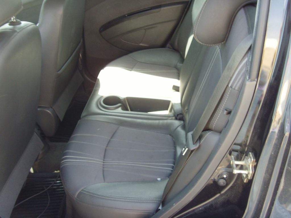 2013 Chevrolet Spark Image 12