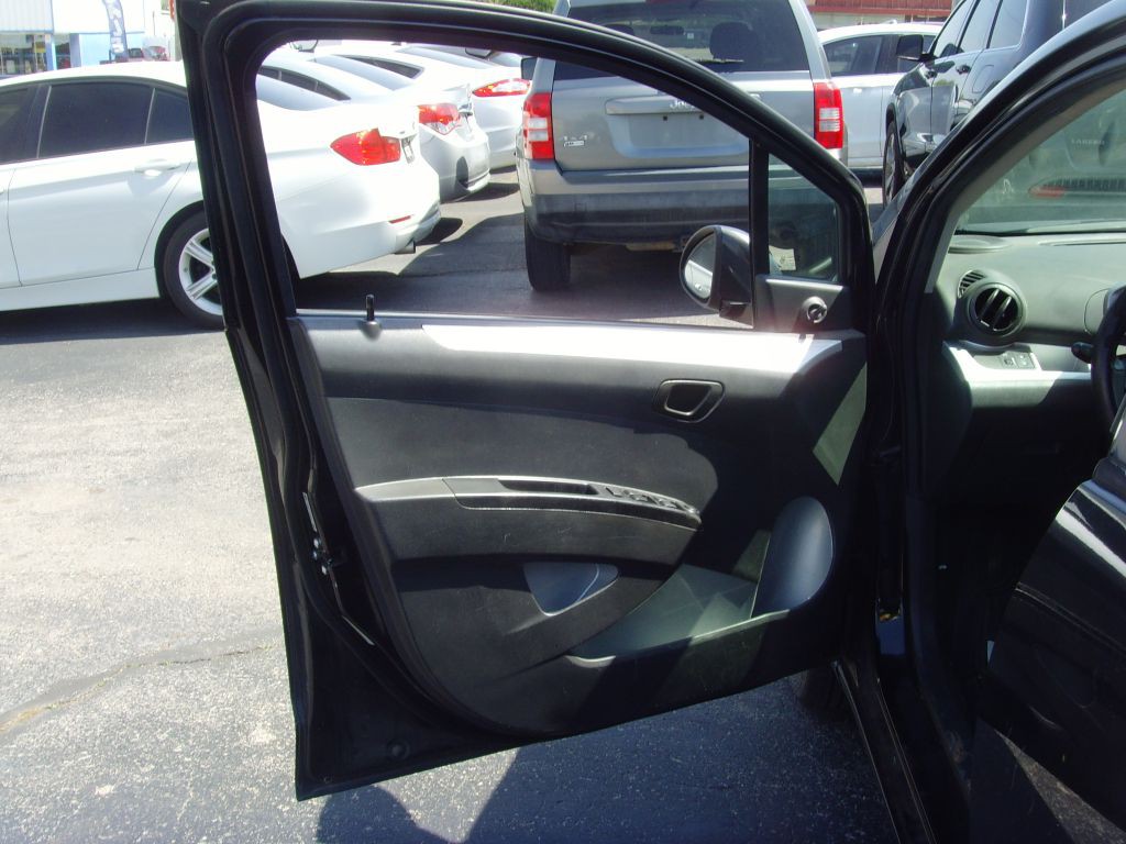 2013 Chevrolet Spark Image 14