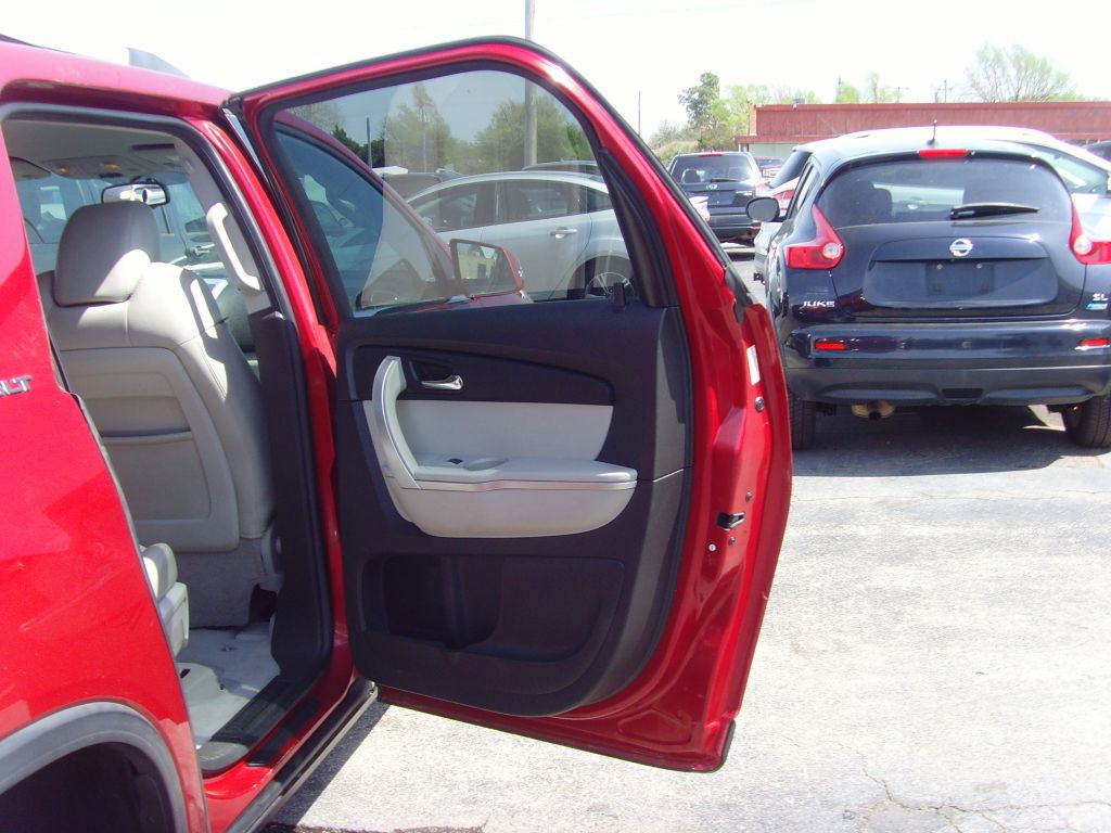 2012 GMC Acadia Image 11