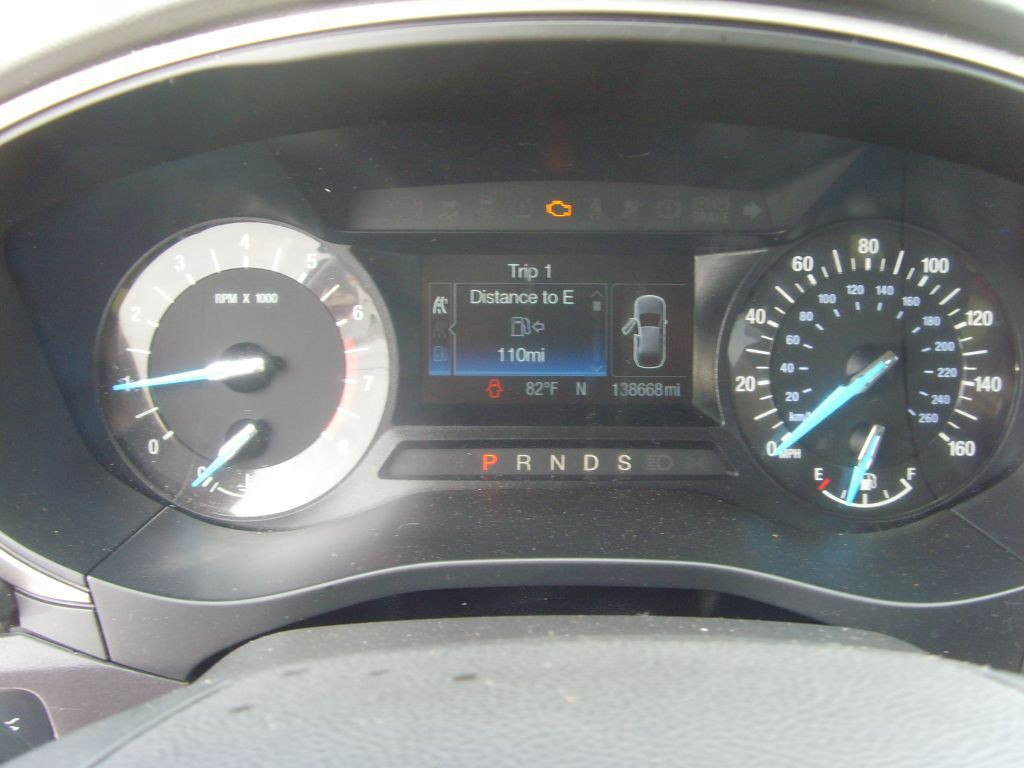 2016 Ford Fusion Image 19