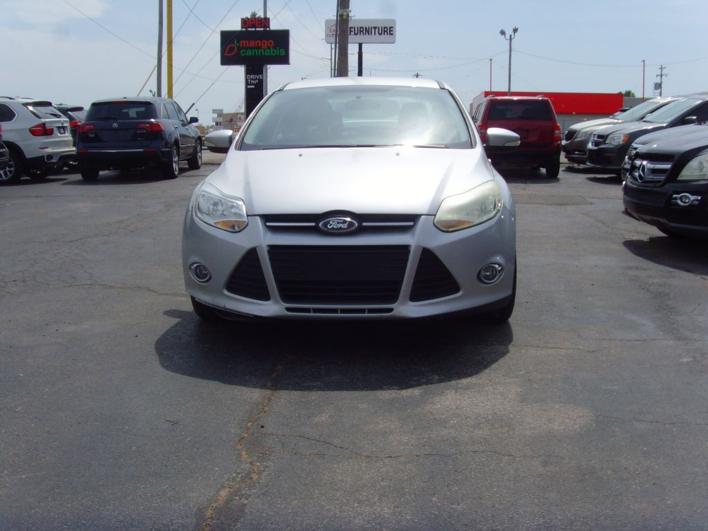 2014 Ford Focus Image 2