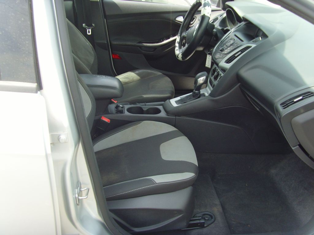 2014 Ford Focus Image 11