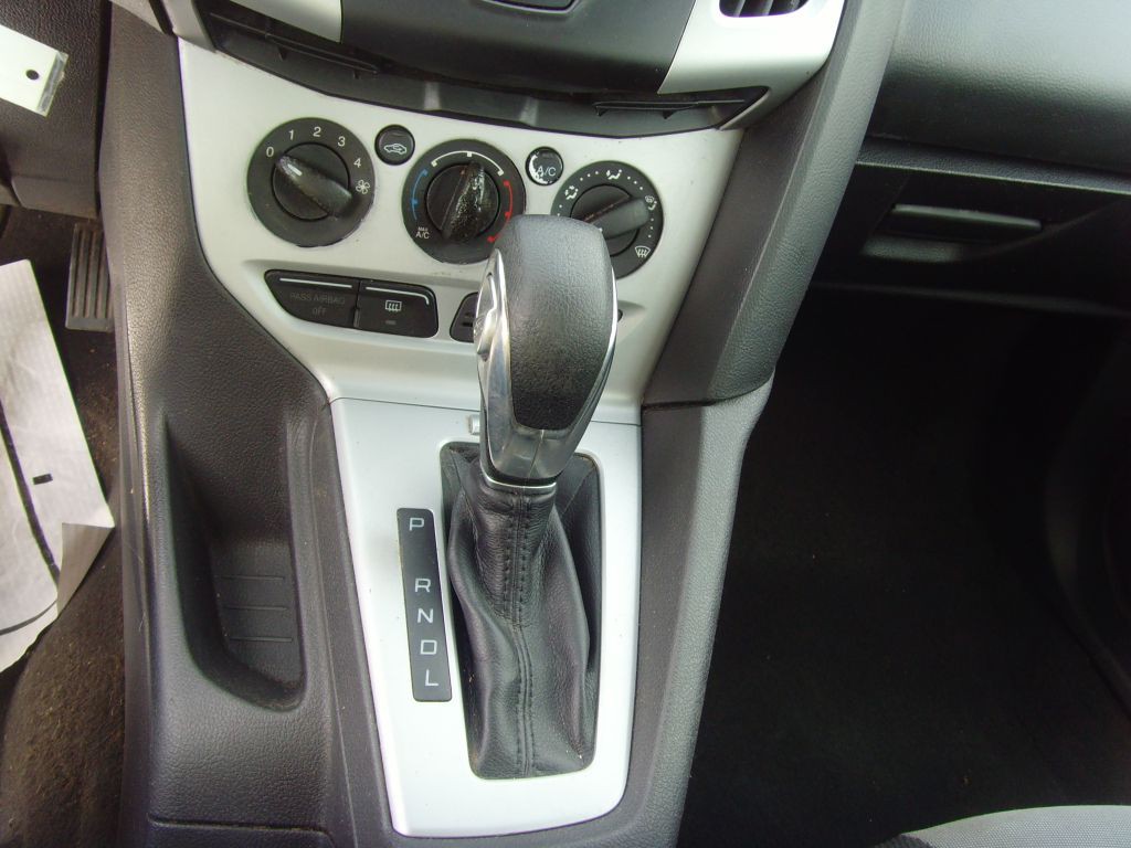 2014 Ford Focus Image 22