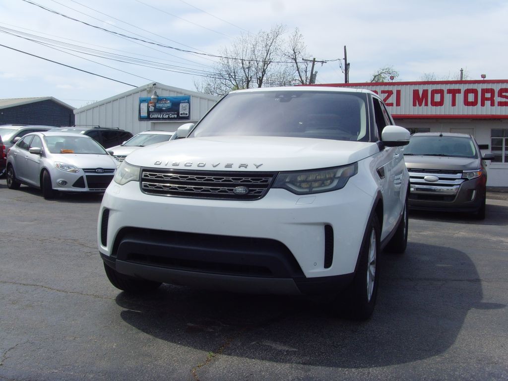 2019 Land Rover Discovery Image 1