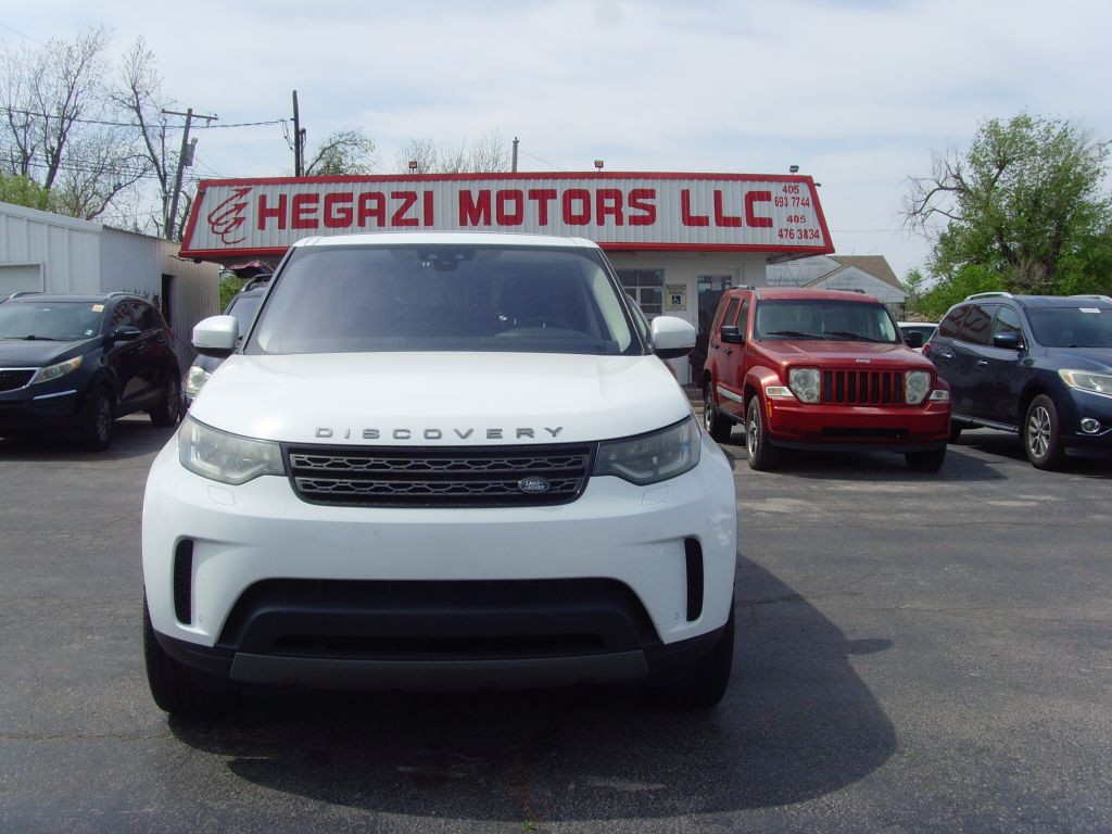 2019 Land Rover Discovery Image 3