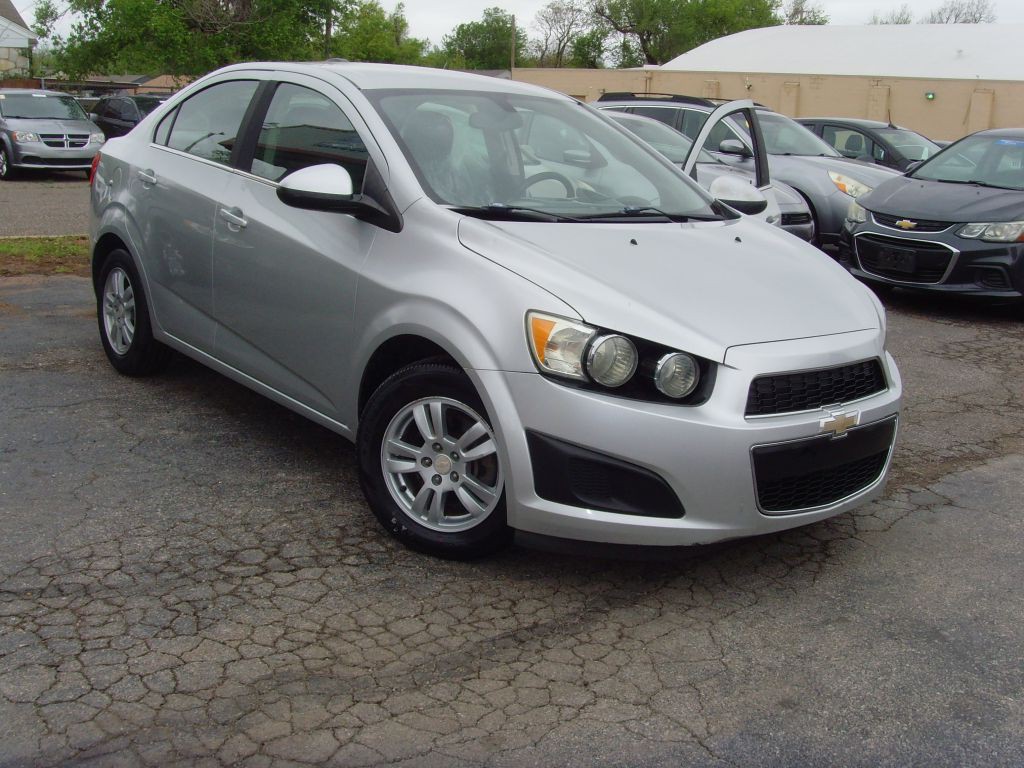 2016 Chevrolet Sonic Image 26