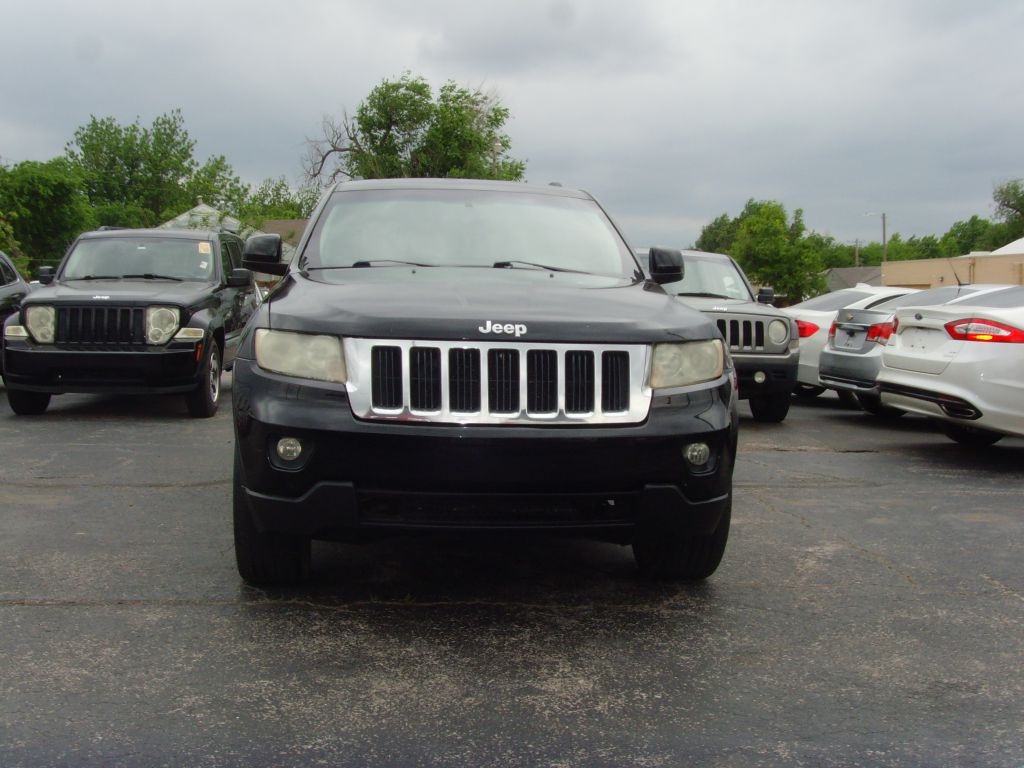 2013 Jeep Grand Cherokee Image 2