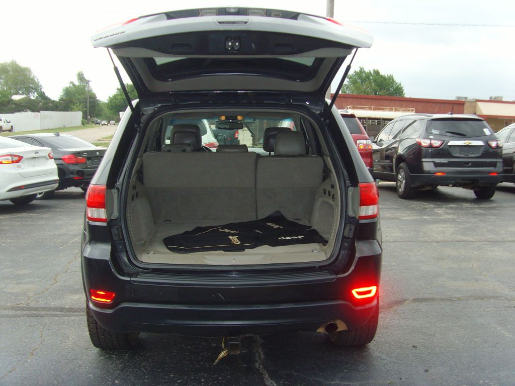2013 Jeep Grand Cherokee Image 16