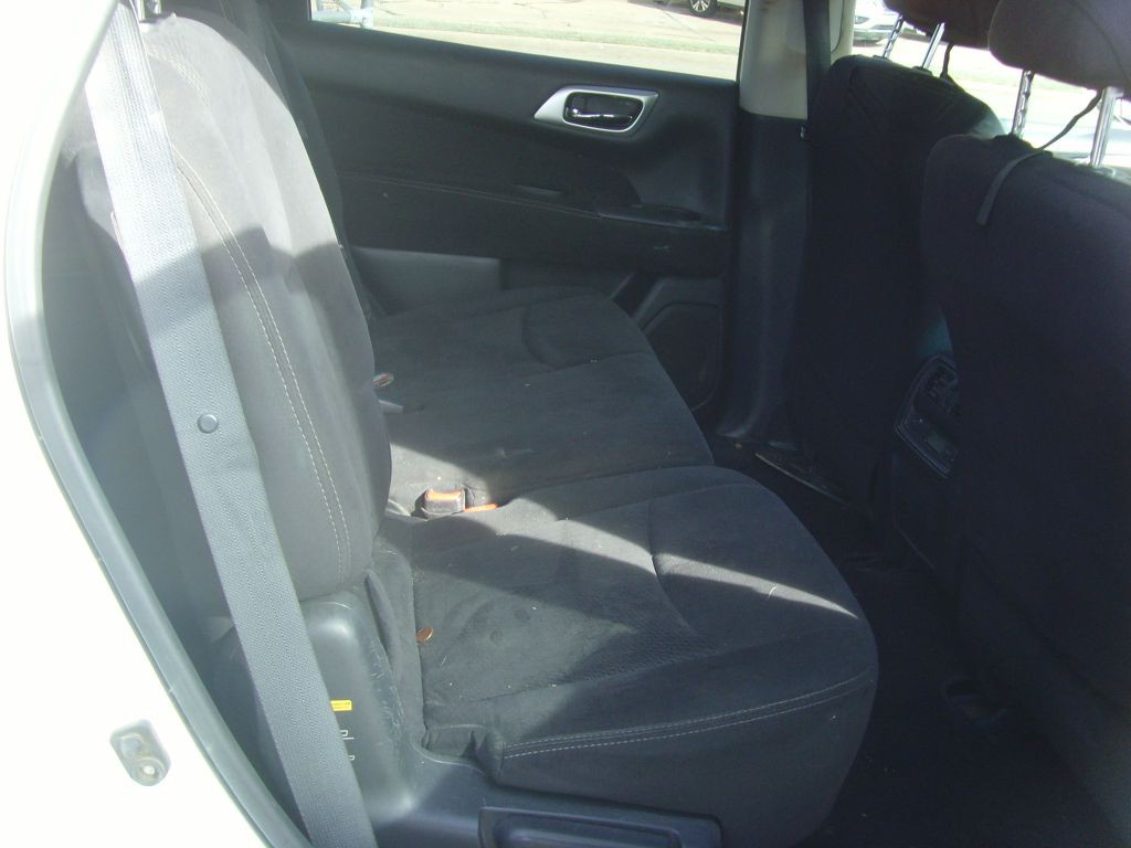 2013 Nissan Pathfinder Image 8