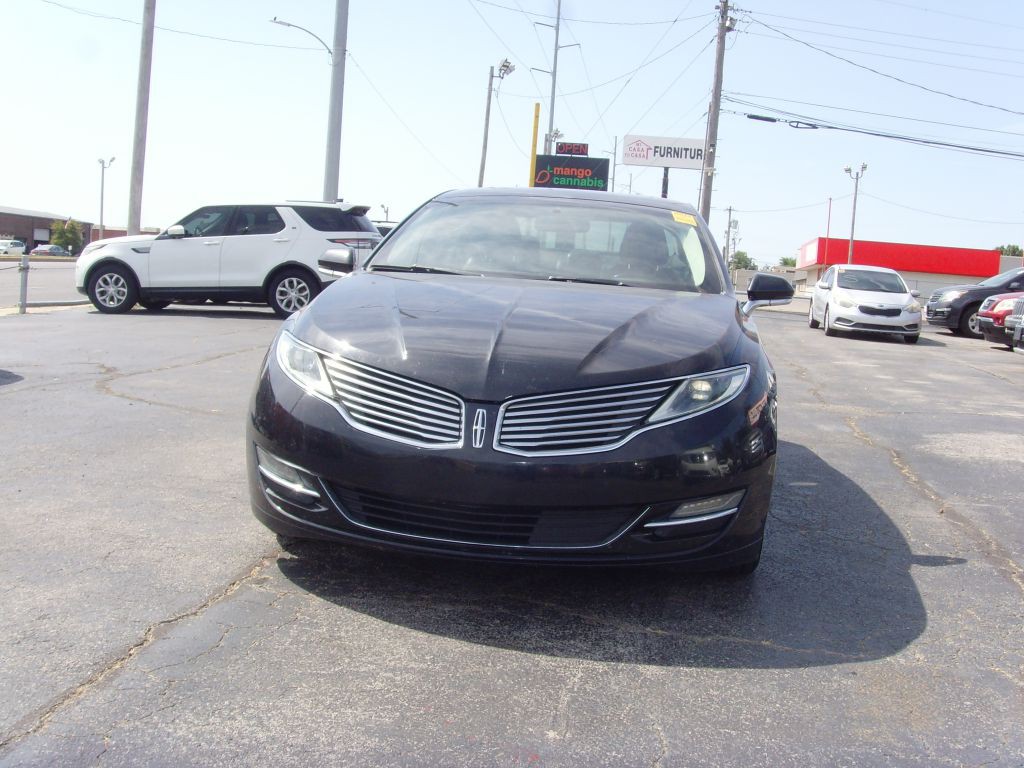 2015 Lincoln MKZ Image 2