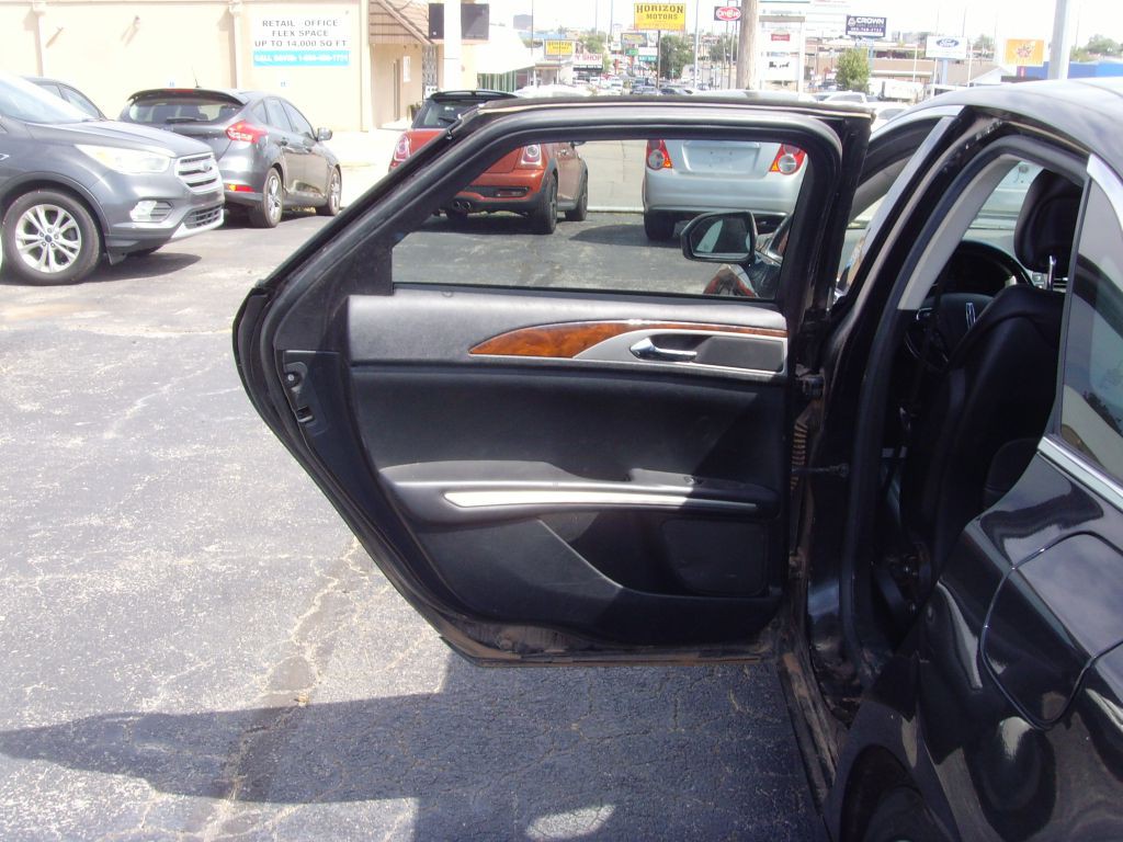 2015 Lincoln MKZ Image 14