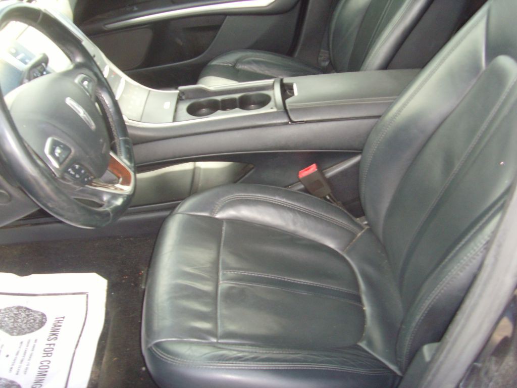 2015 Lincoln MKZ Image 19