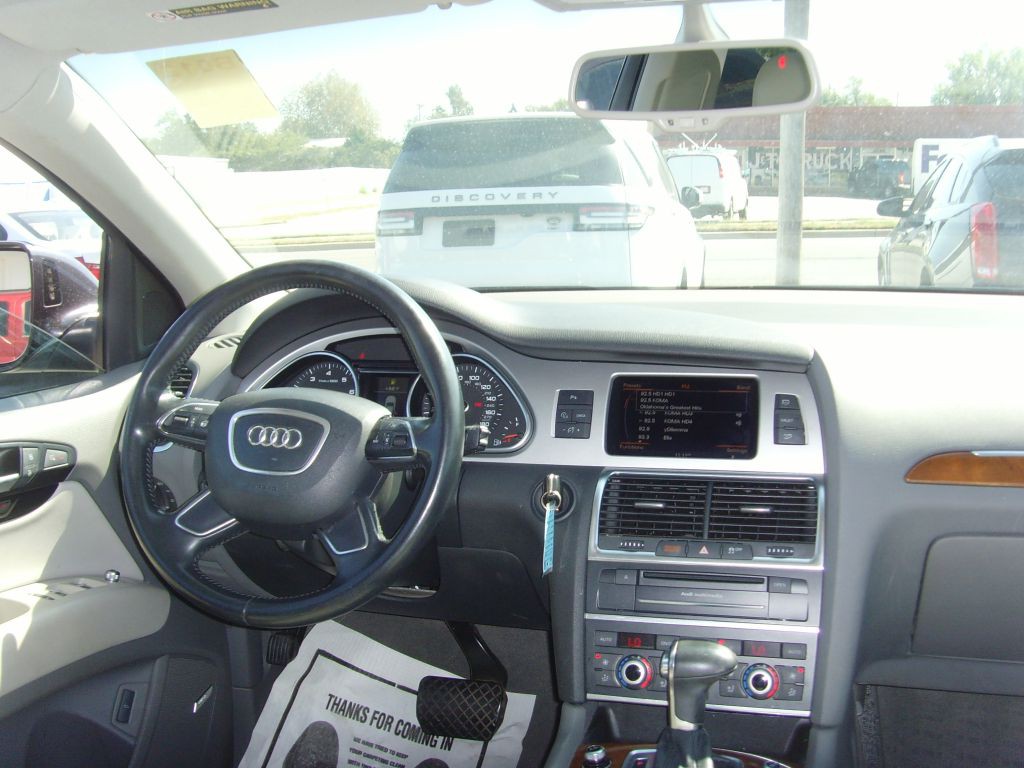 2015 Audi Q7 Image 15
