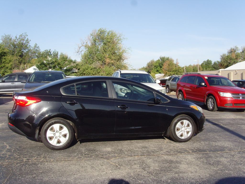 2015 Kia Forte Image 8