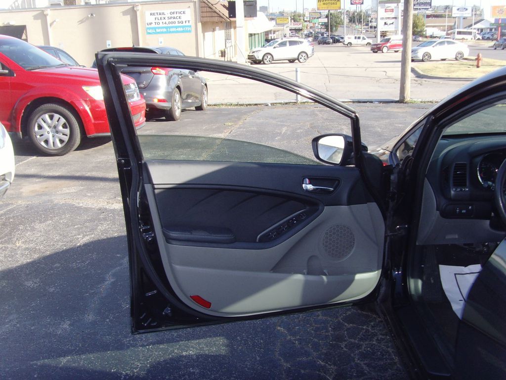 2015 Kia Forte Image 18