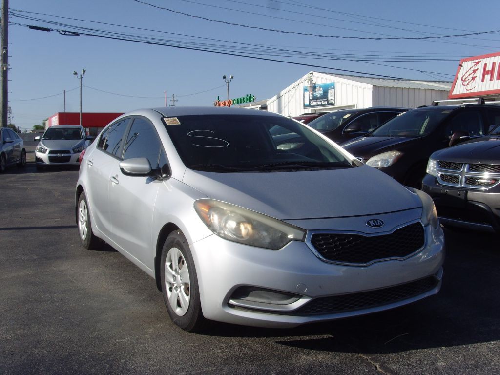 2015 Kia Forte Image 3