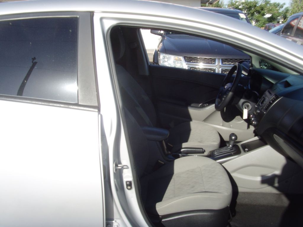 2015 Kia Forte Image 9