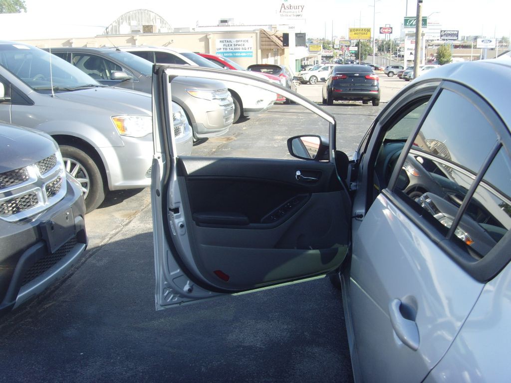 2015 Kia Forte Image 17