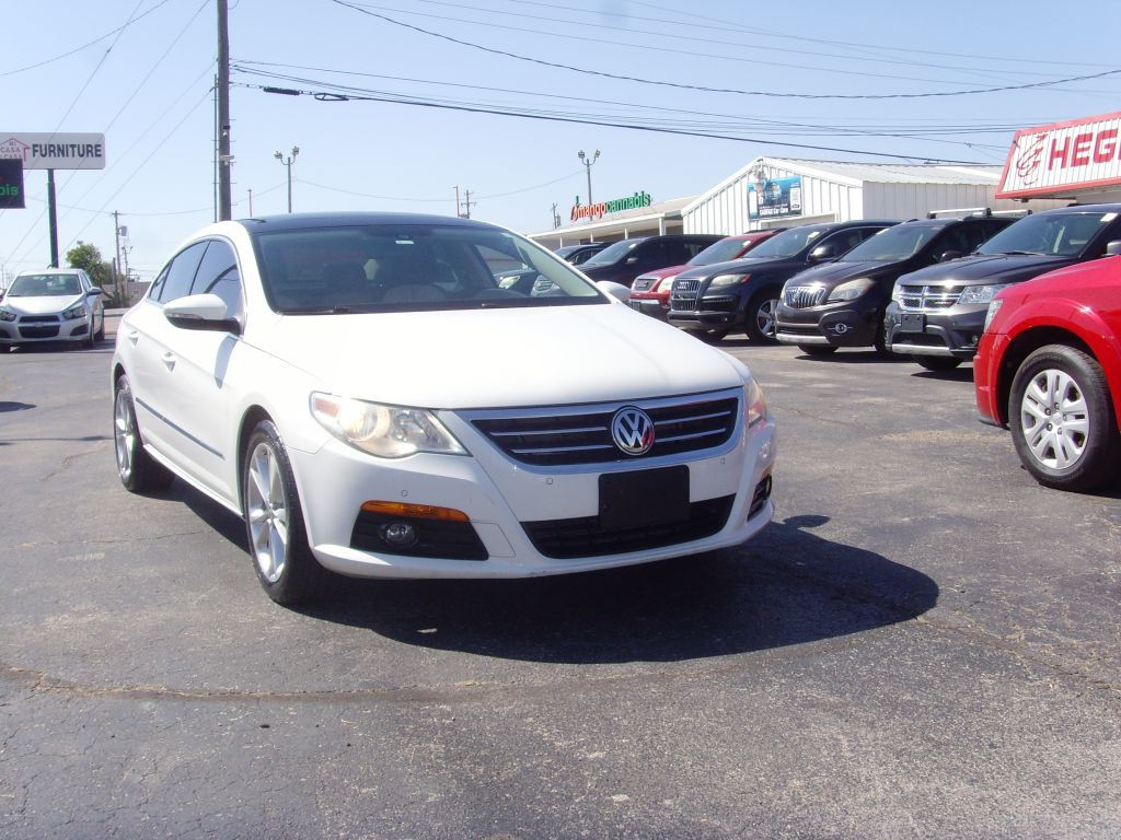 2010 Volkswagen CC Image 3