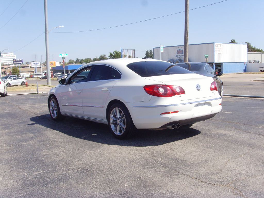 2010 Volkswagen CC Image 5