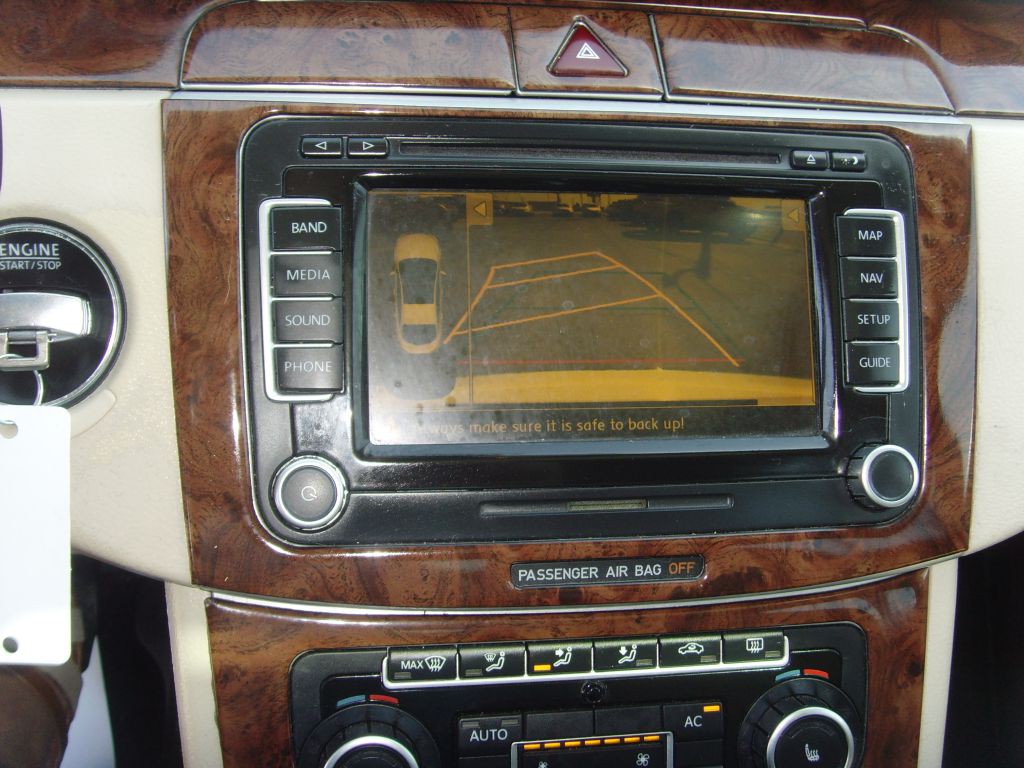 2010 Volkswagen CC Image 26