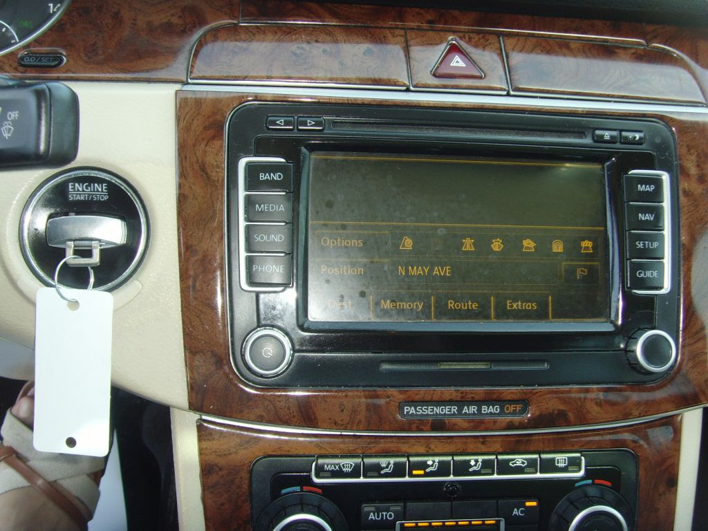 2010 Volkswagen CC Image 27