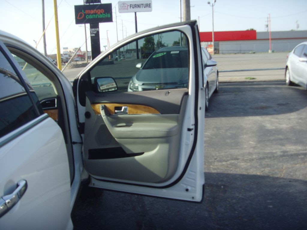 2013 Lincoln MKX Image 10