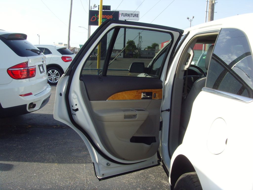 2013 Lincoln MKX Image 16