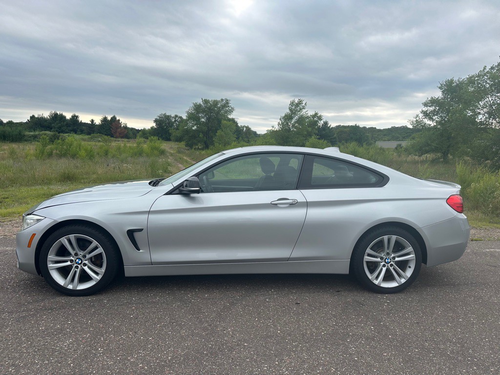 2015 BMW 4 Series Image 2