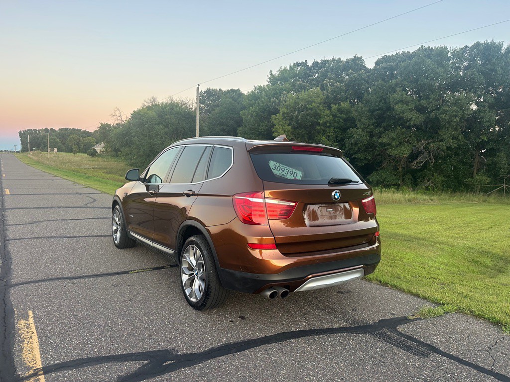 2017 BMW X3 Image 3