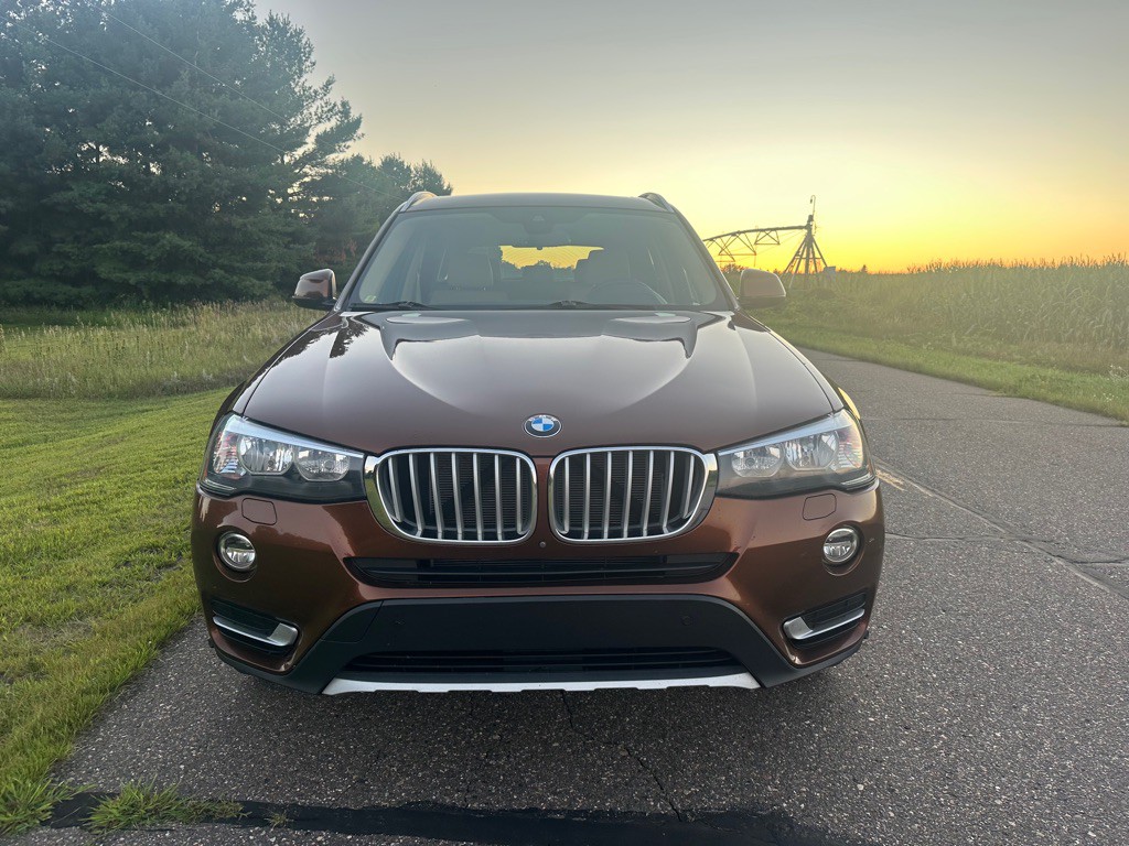 2017 BMW X3 Image 7