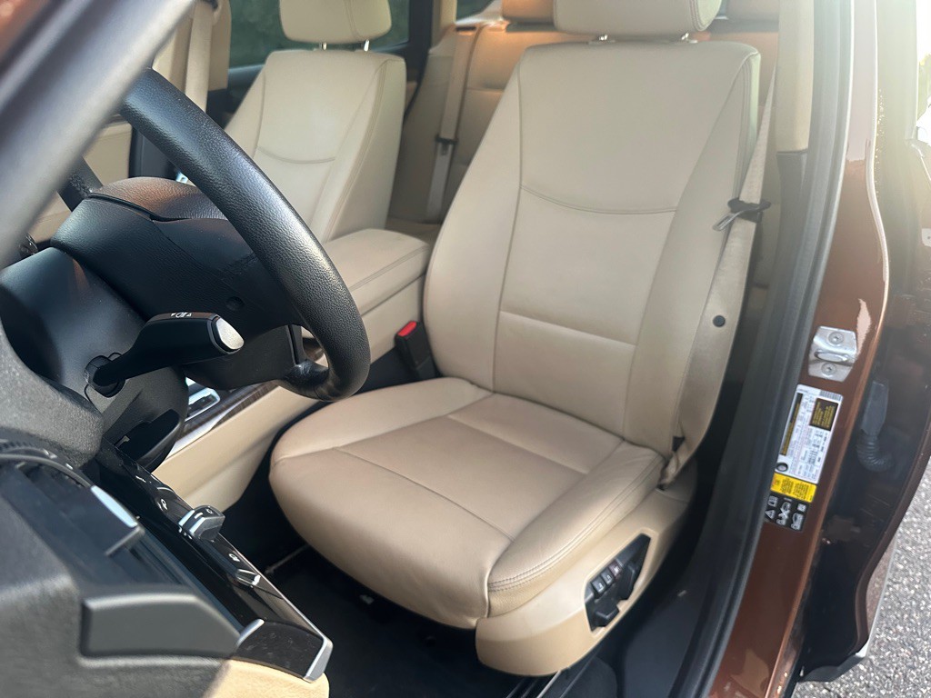 2017 BMW X3 Image 8