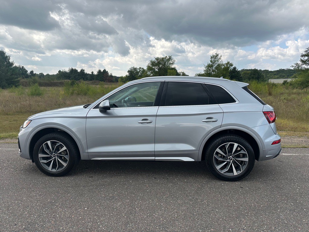 2021 Audi Q5 Image 3