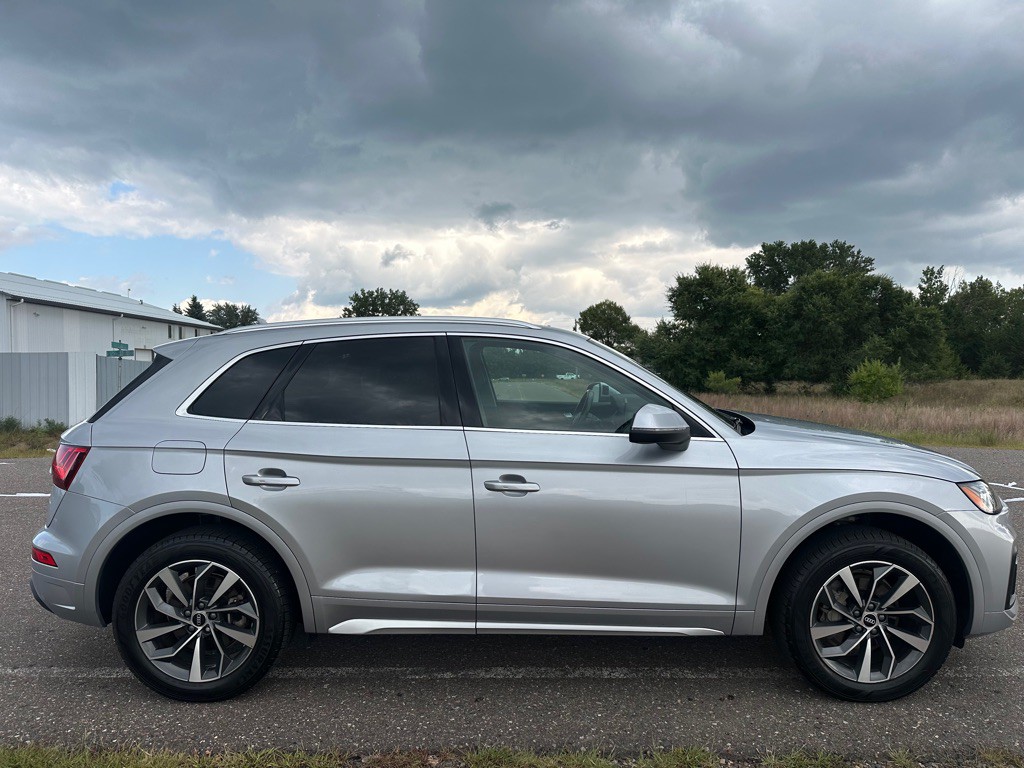 2021 Audi Q5 Image 6