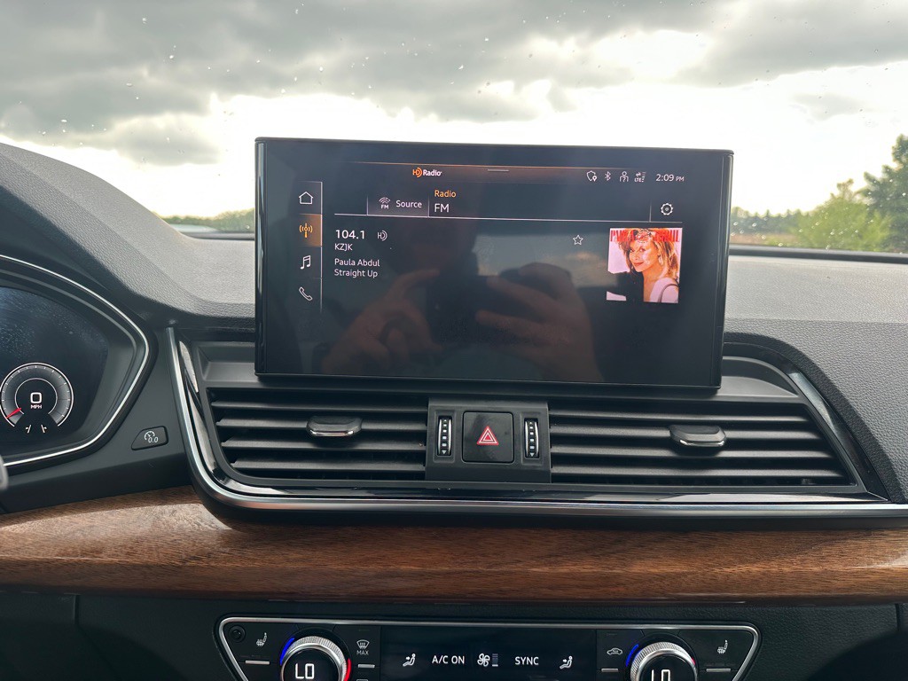 2021 Audi Q5 Image 15