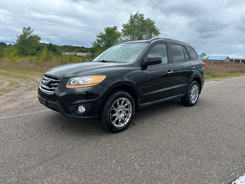 2011 Hyundai Santa Fe Image 1