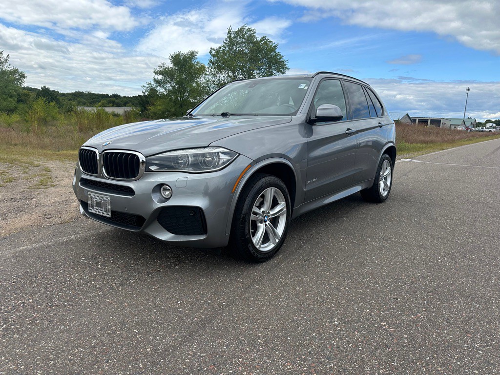 2016 BMW X5 Image 1